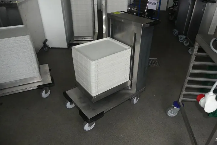 Tablettwagen mit Tabletts Typ: OTA 53/37